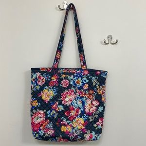 NEW Vera Bradley Tote